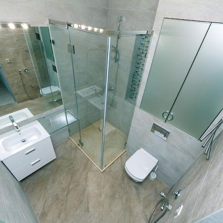 Hotrent City Deluxe Kiev Ngoại thất bức ảnh