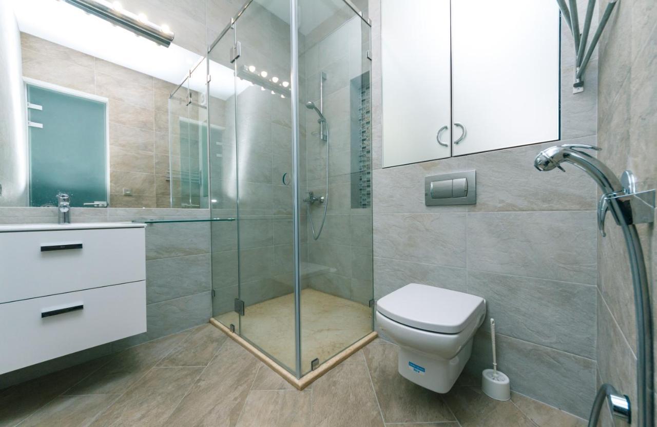 Hotrent City Deluxe Kiev Ngoại thất bức ảnh