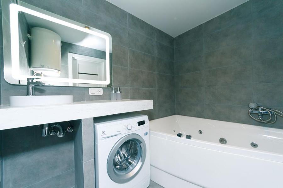 Hotrent City Deluxe Kiev Ngoại thất bức ảnh