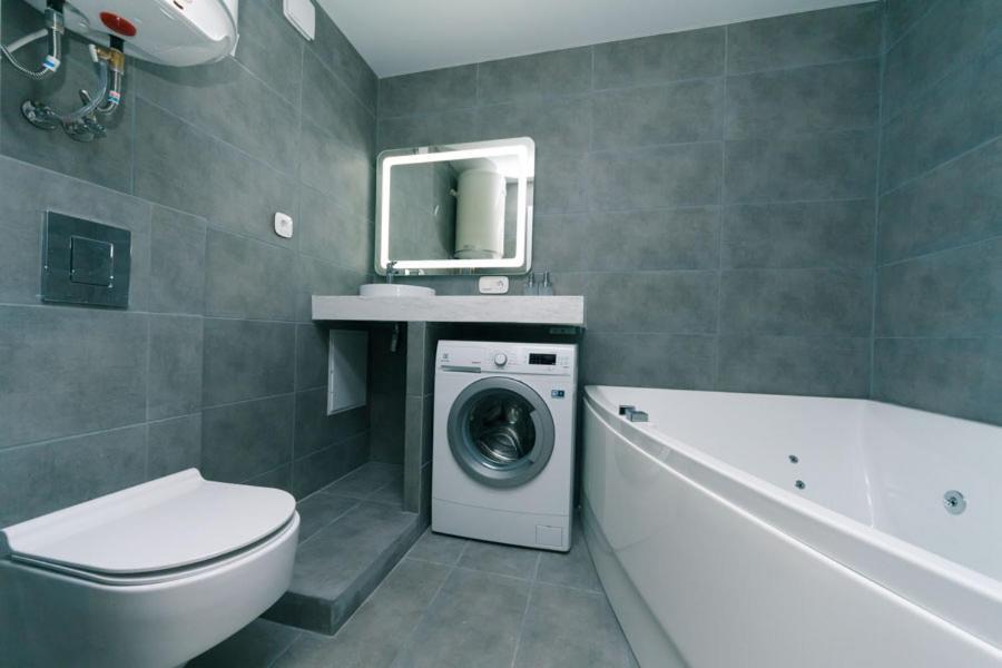 Hotrent City Deluxe Kiev Ngoại thất bức ảnh